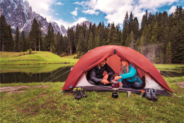 Turistický stan Robens Boulder 2. Foto: www.4camping.cz